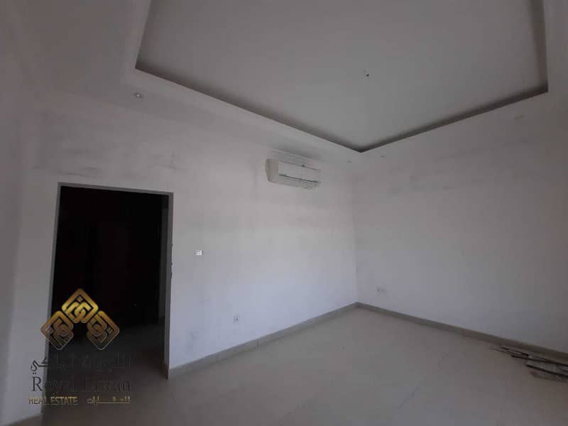 4 Renovated Huge Plot Size villa for Sale in Muhaisna 1 at the plot price only