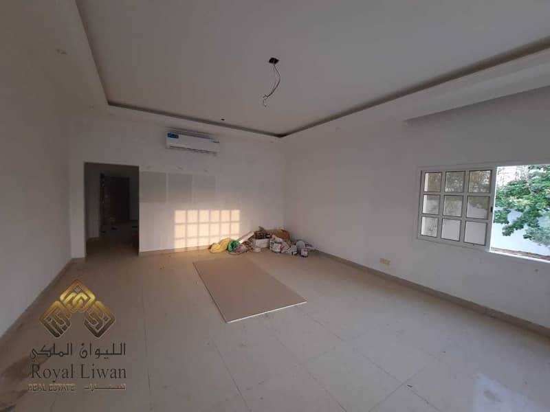 5 Renovated Huge Plot Size villa for Sale in Muhaisna 1 at the plot price only