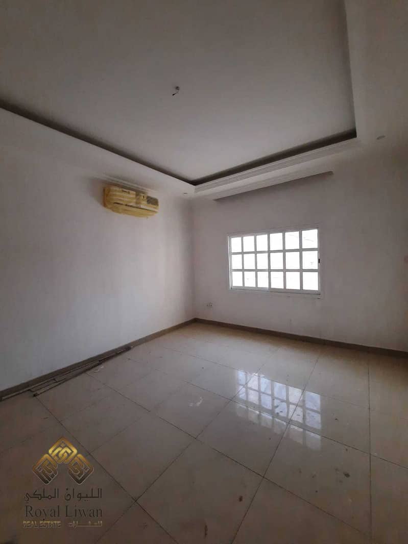12 Renovated Huge Plot Size villa for Sale in Muhaisna 1 at the plot price only