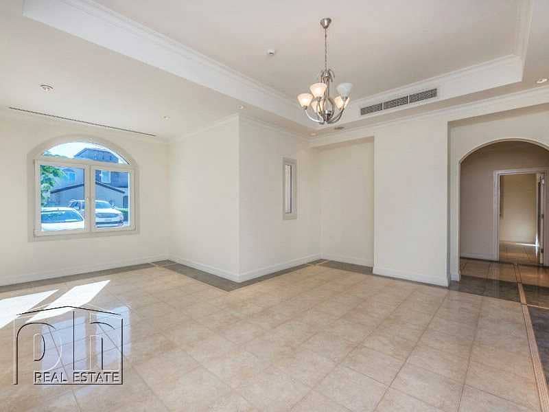 12 5BR | Private Pool |  Exclusive Location