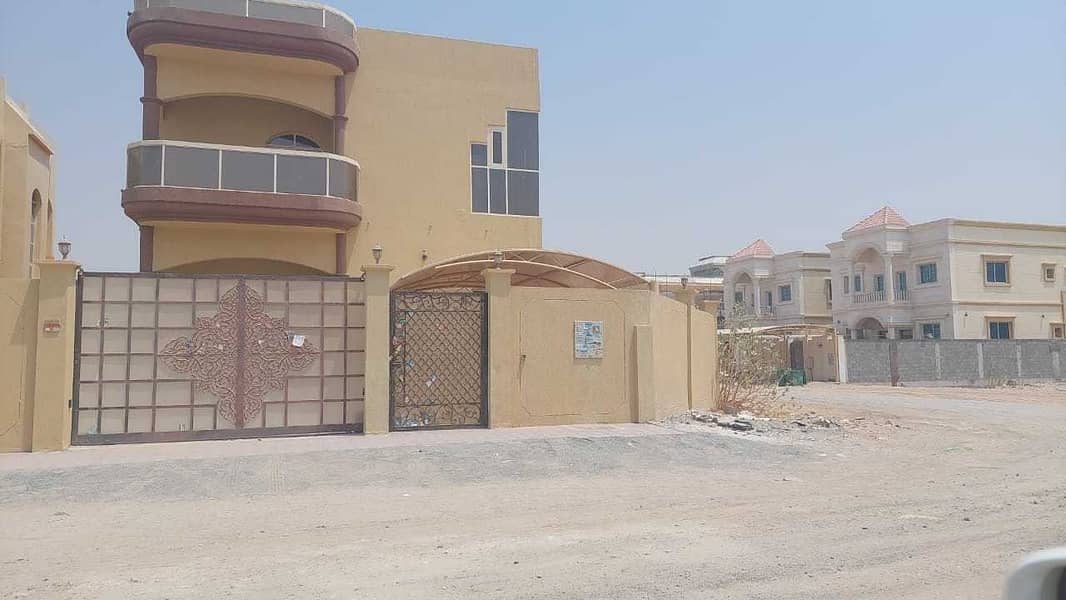 GREAT OFFER VILLA FOR RENT 5 BADROOMS WITH MAJLIS (HALL) IN AL RAWDA 2 AJMAN RENT 70,000/- AED YEARLY