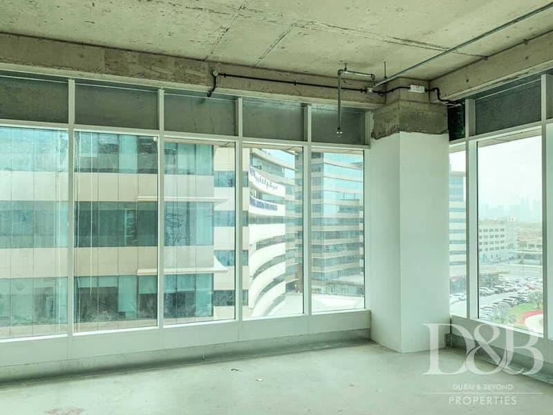 15 Office Space in Jumeirah 1 | 3 Months Free Rent