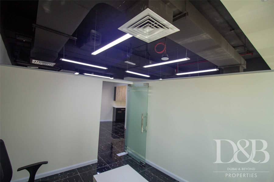 11 Fitted Office with 3 Partitions | Vacant