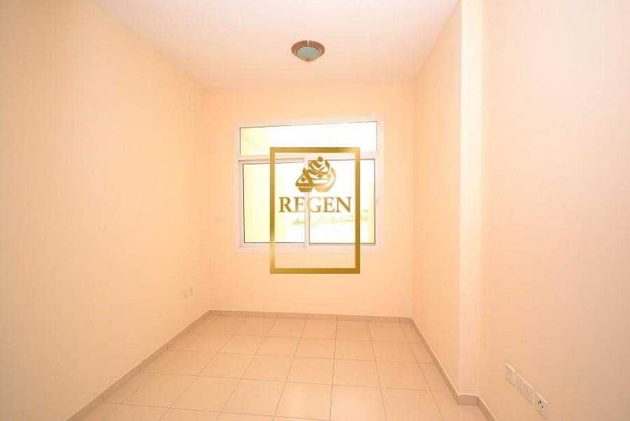 4 One Bedroom Hall Apartment For Rent in Liwan with in Queue Point