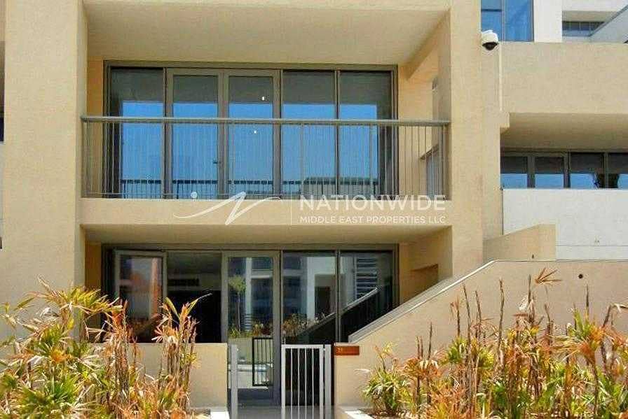 Beauty Expressed In One Unit With Water Views Beauty Expressed In One Unit With Water Views