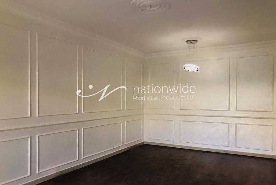Brilliant Villa With Easy-Care Lifestyle Brilliant Villa With Easy-Care Lifestyle