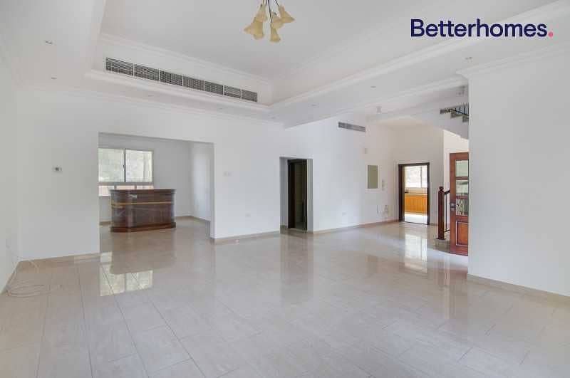5 Stand Alone | Bright & Spacious | Private Garden