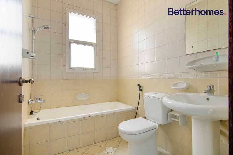 14 Stand Alone | Bright & Spacious | Private Garden
