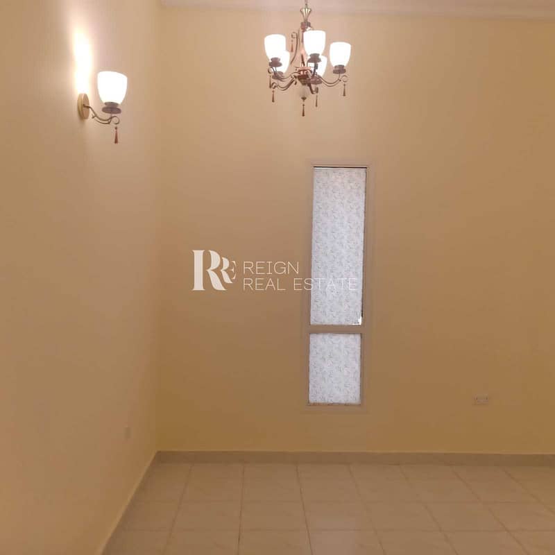 5 4 bedroom Villa - Khalifa City A Compound