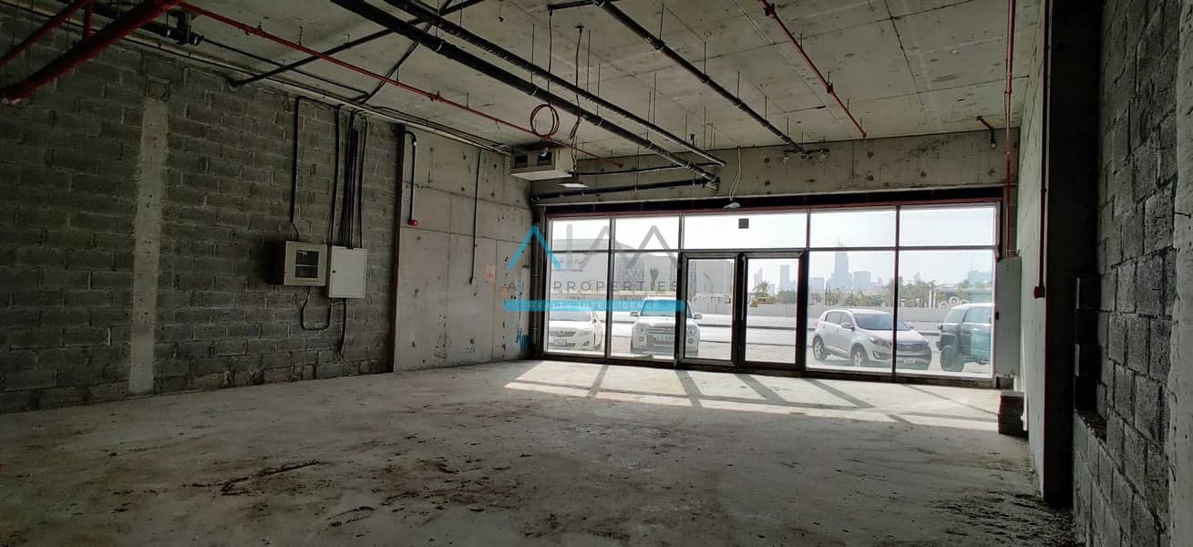 17 SMALL RETAIL SPACE | BEST PRICE | VERY EASY IN & OUT | AL JADDAF | IDEAL FOR CAFETERIA PHARMACY