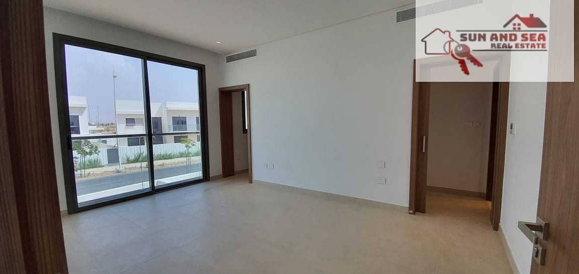 4 Spacious 4 Bedroom Villa Cheapest Price Upcoming on October 2021 Middle Date