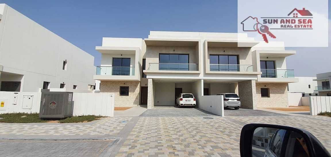 3 Spacious 4 Bedroom Villa Cheapest Price Upcoming on October 2021 Middle Date