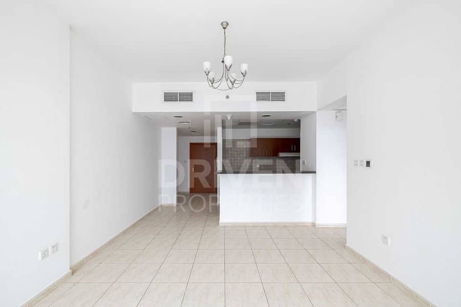 Spacious | Vacant Apt | Ready to Move In Spacious | Vacant Apt | Ready to Move In