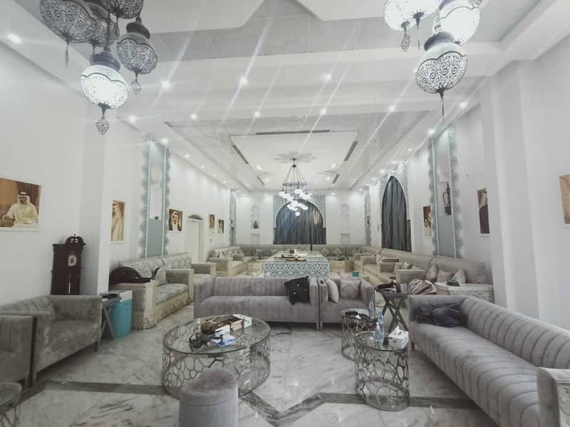 huge villa very wide 12 MB in ALkhawaneej 1