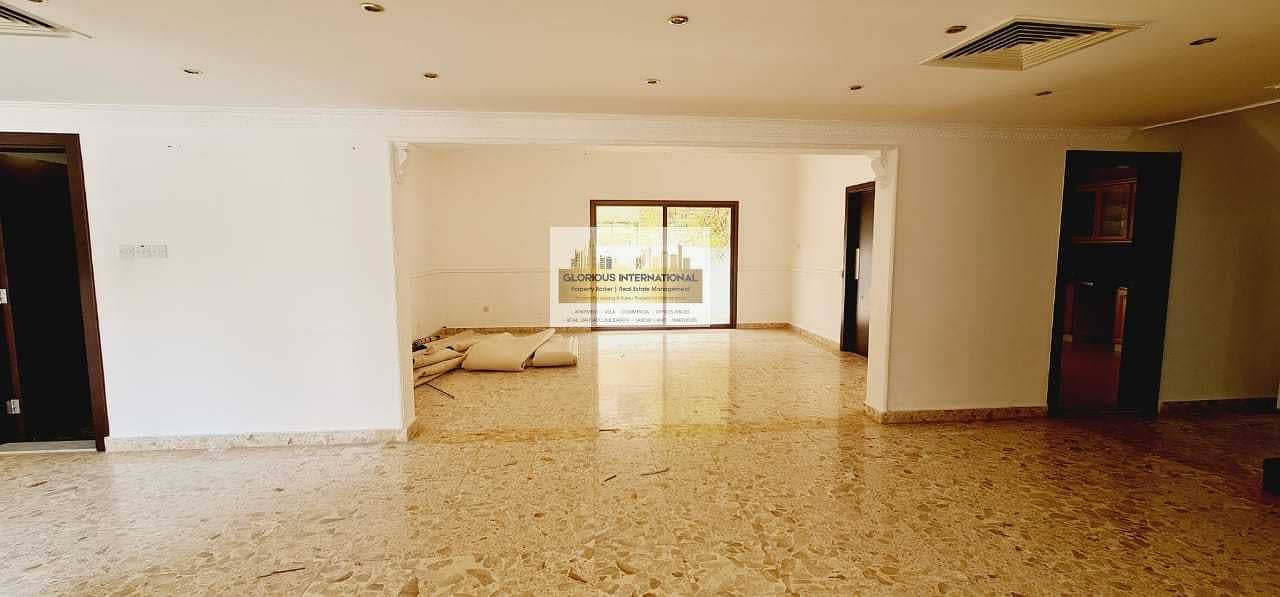 6 Appealing Villa w/ Garden in Khalidiya Corniche