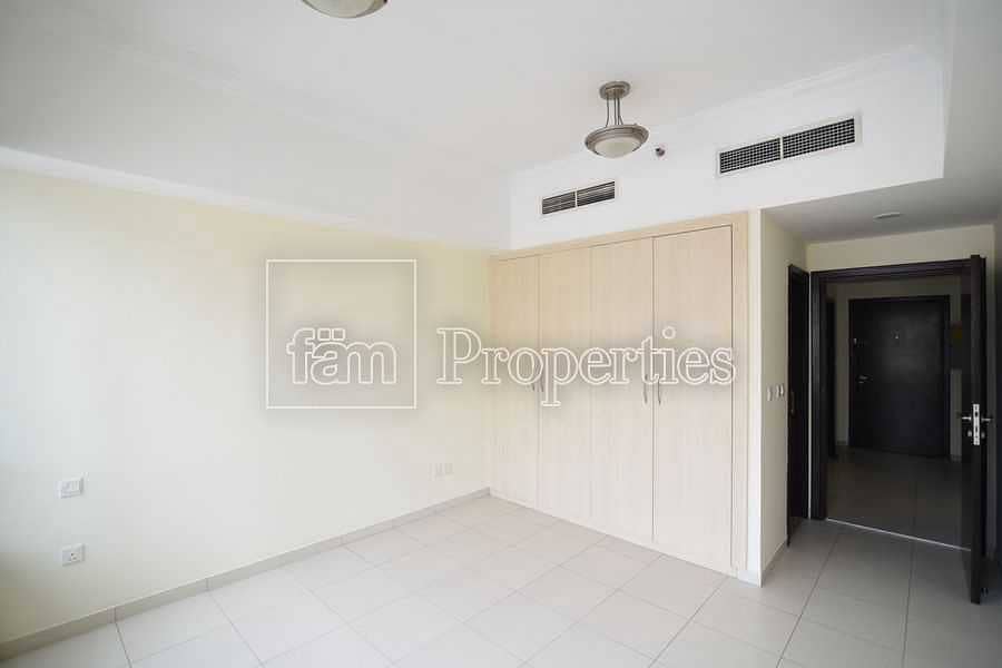 Lovely Chiller Free Apt. closer to JLT Metro