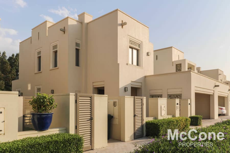 Vacant | Single Row | Landscaped Vacant | Single Row | Landscaped