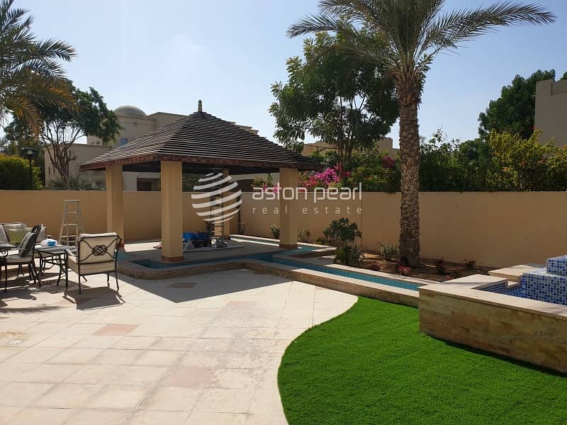 29 Exclusive | Luxury Villa | Fully Upgraded | Rented