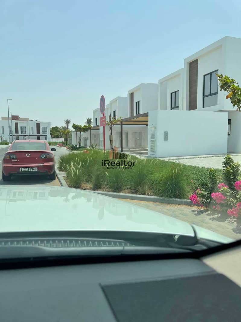 Own This Brand New 1 Bed in Ghadeer Phase II Own This Brand New 1 Bed in Ghadeer Phase II