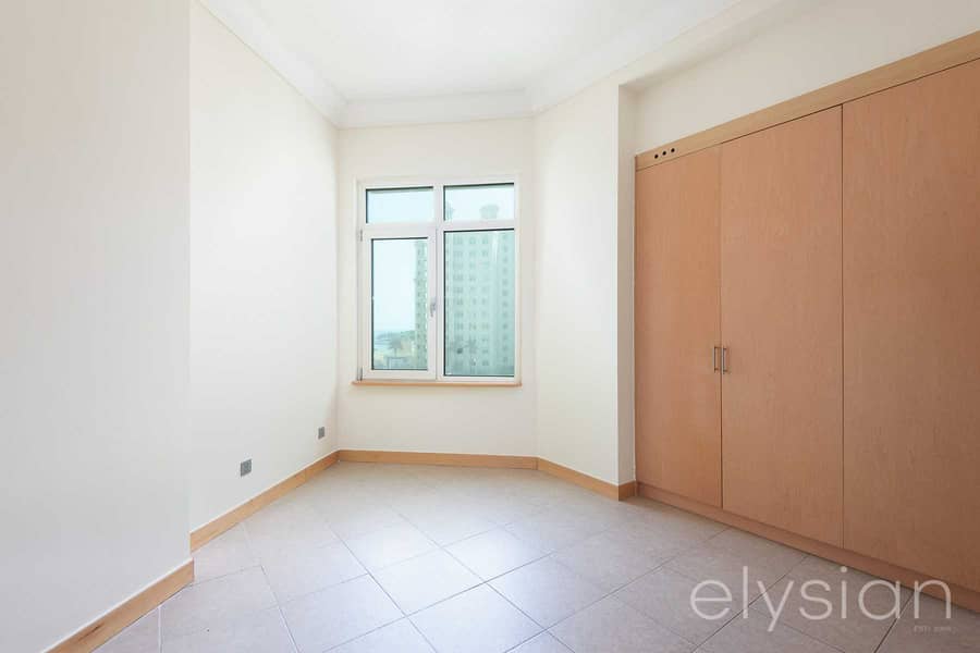 10 4 Chqs | Partial Sea View | Appliances Included