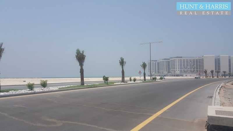 8 Residential Land - G plus 4 - Al Marjan Island