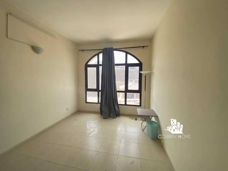 7 Without Balcony |2BR Semi Furnished| Ready to Move