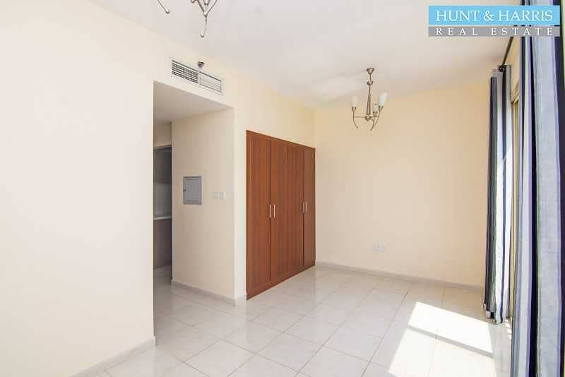 3 Great Community - Spacious Studio -  Great Investment