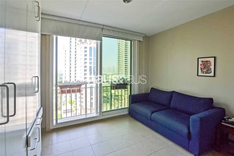 15 Spacious Terrace | Very Rare Unit| 2 Bed+Study|