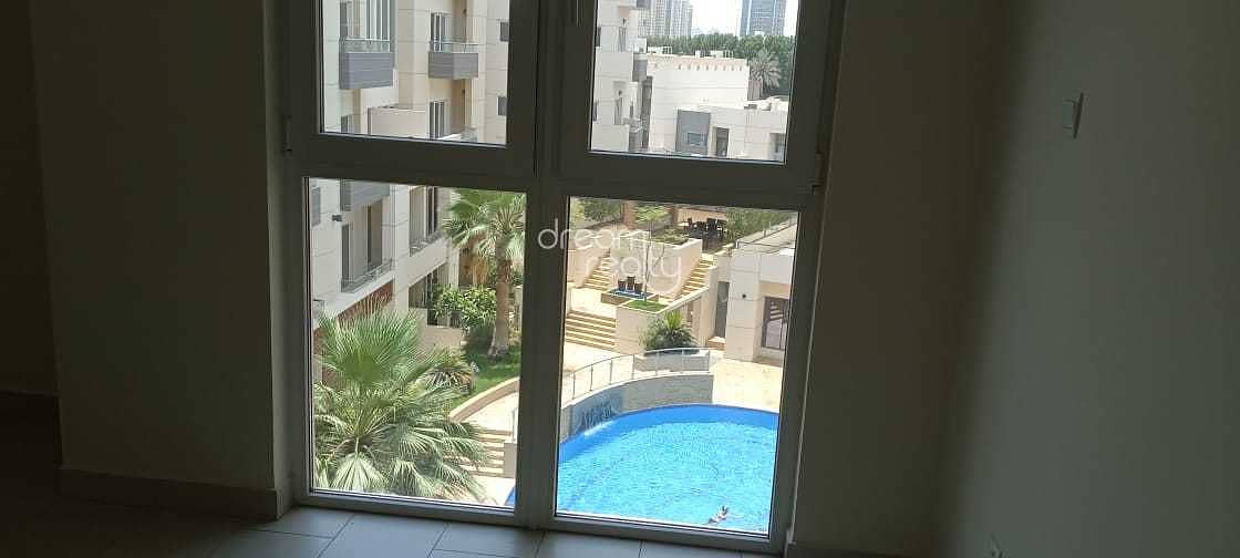 6 POOL VIEW/ HIGH QUALITY /SPACIOUS 1 BHK FOR RENT @40K ONE CHEQUE