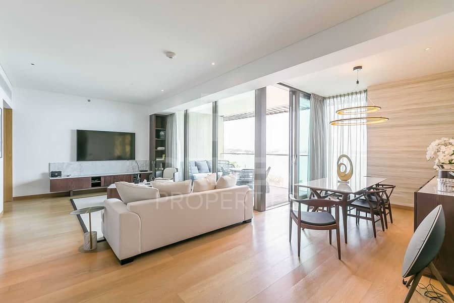 2 Sea View Apartment | Elegant & Furnished