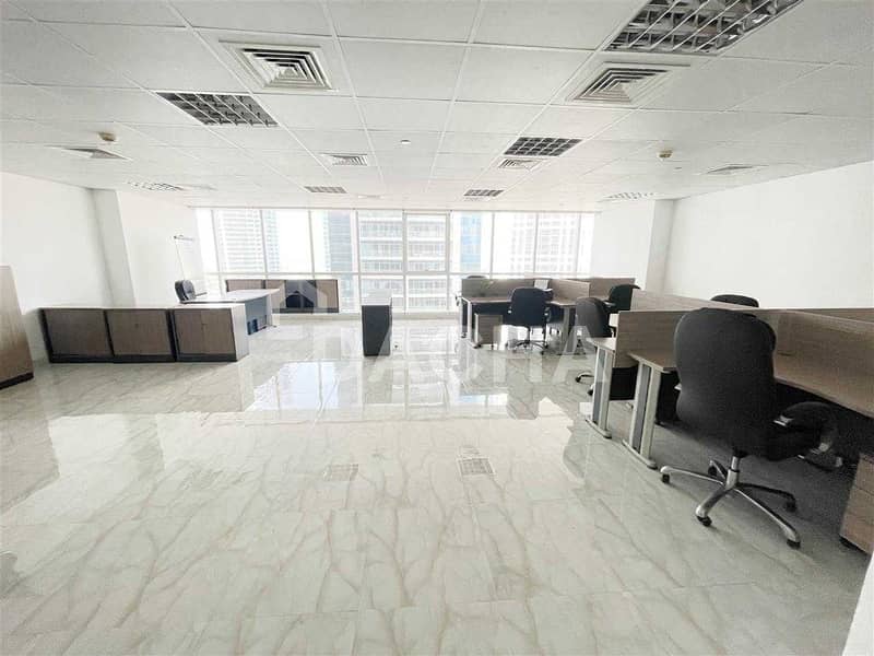 2 Bright Office / Fully Furnished / Open Layout