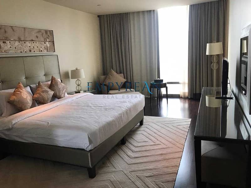 4 Luxurious | Fully Furnished| SZR View| higher floor