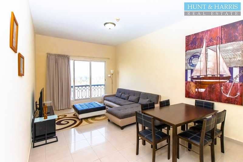 2 Live by the Sea - Fully Furnished Spacious One Bedroom