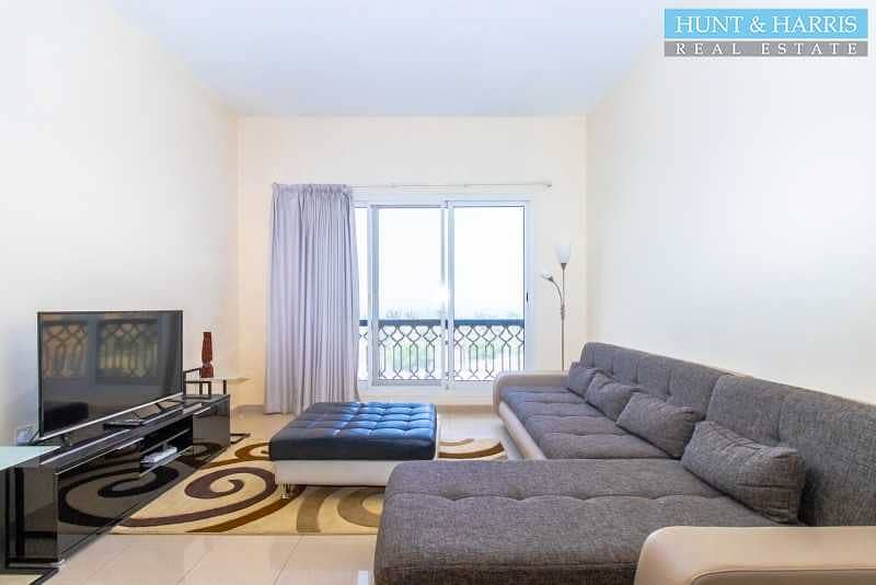 9 Live by the Sea - Fully Furnished Spacious One Bedroom
