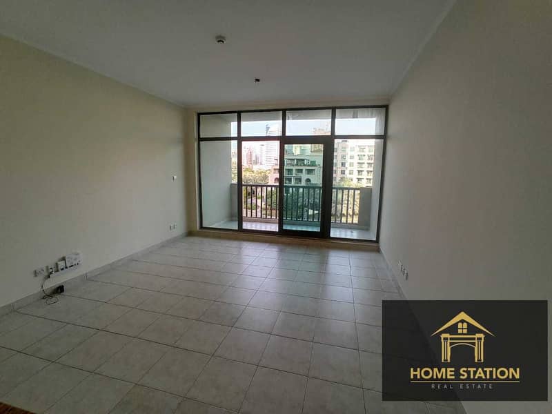 9 CHILLER FREE | FULL LAKE VIEW | BRIGHT | SPACIOUS BALCONY