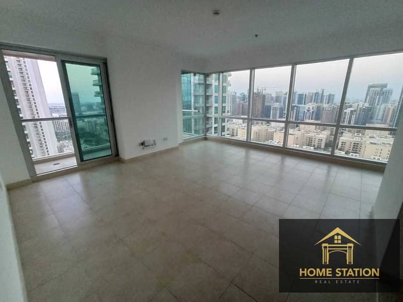 4 HIGH FLOOR | CANAL AND GOLF COURSE VIEW | BRIGHT AND SPACIOUS