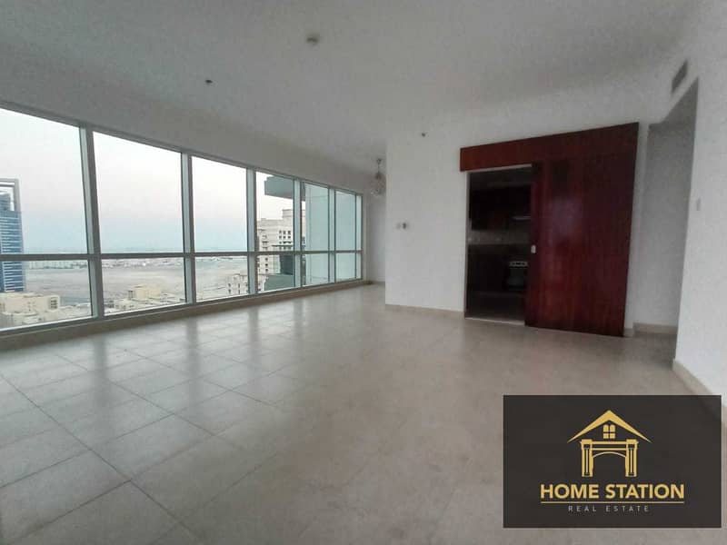 6 HIGH FLOOR | CANAL AND GOLF COURSE VIEW | BRIGHT AND SPACIOUS