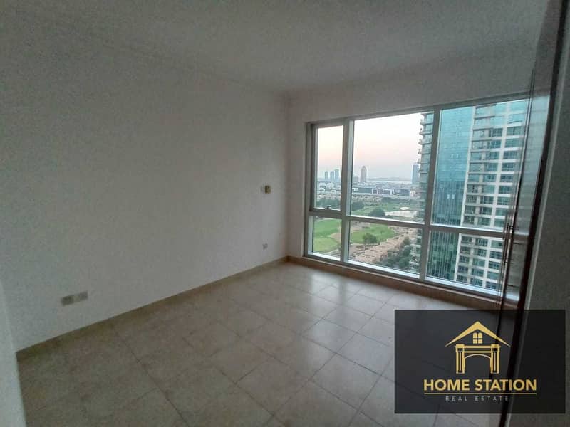 14 HIGH FLOOR | CANAL AND GOLF COURSE VIEW | BRIGHT AND SPACIOUS