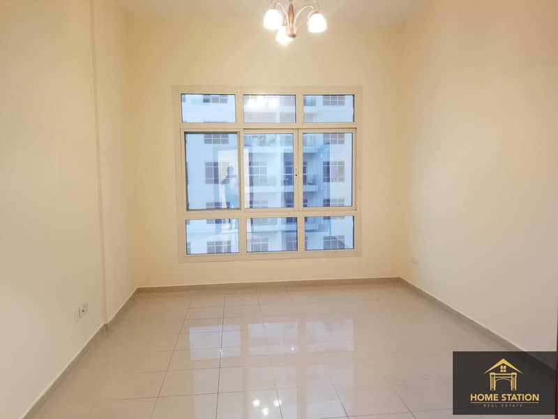 Most affordable offer spacious 1 bedroom at a prime location for rent in silicon oasis 29999/4 chq