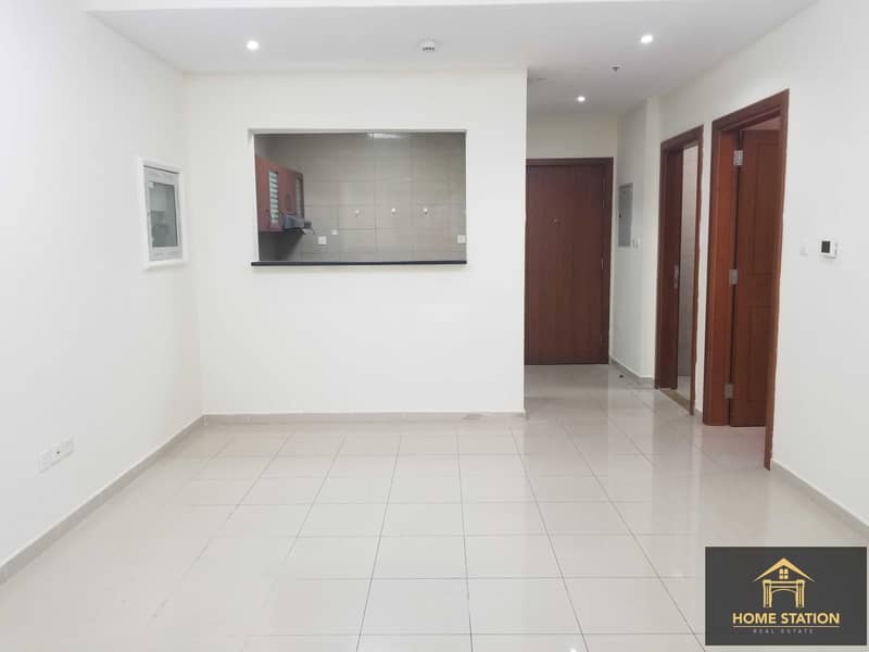 2 Most affordable offer spacious 1 bedroom at a prime location for rent in silicon oasis 29999/4 chq