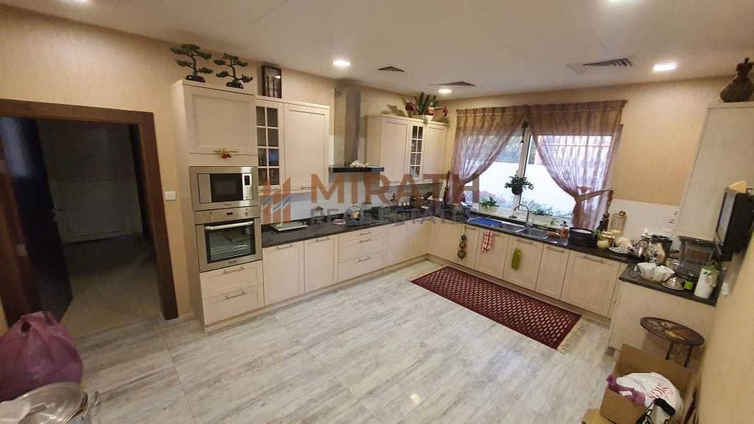 11 SPECIOUS 6BED VILLA FOR RENT |BARSHA
