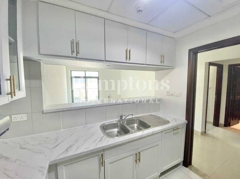 4 Well maintained & upgraded 1 Bedroom Apt