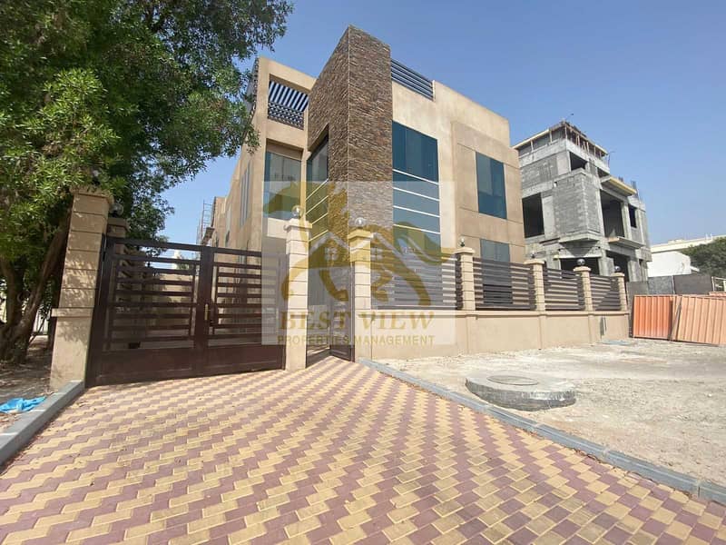 Stand Alone Spacious  Villa 5bhk with Garden