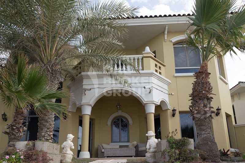 9 Exclusive! High number 4BR villa front D