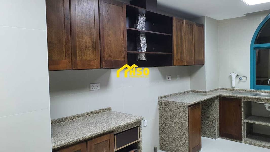 14 5 BR VILLA VERY CLEAN FOR RENT