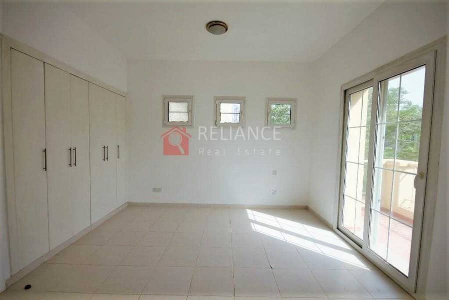 5 Type 3E - Vacant Large Plot - 3 Bedrooms + Study. .