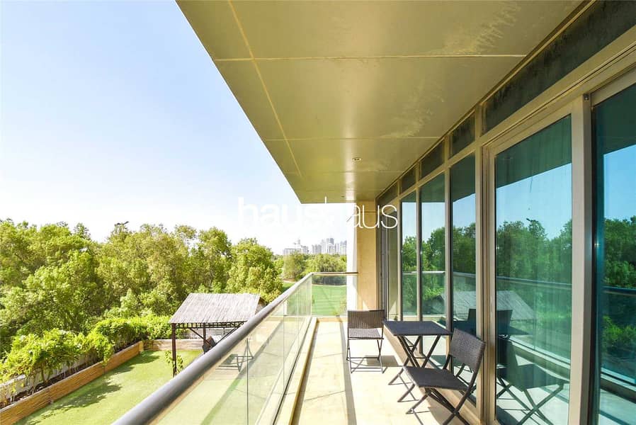 Golf Course View | Large Unit | Great Condition