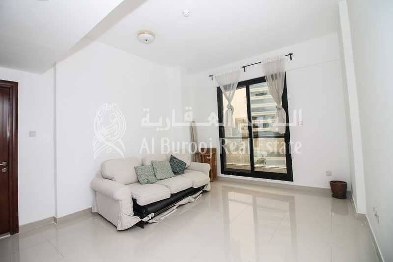3 Nice Layout|1 Bedroom| Chiller Free| Close to Tram