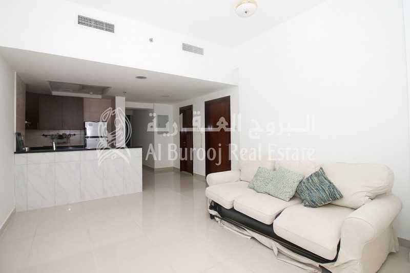 5 Nice Layout|1 Bedroom| Chiller Free| Close to Tram