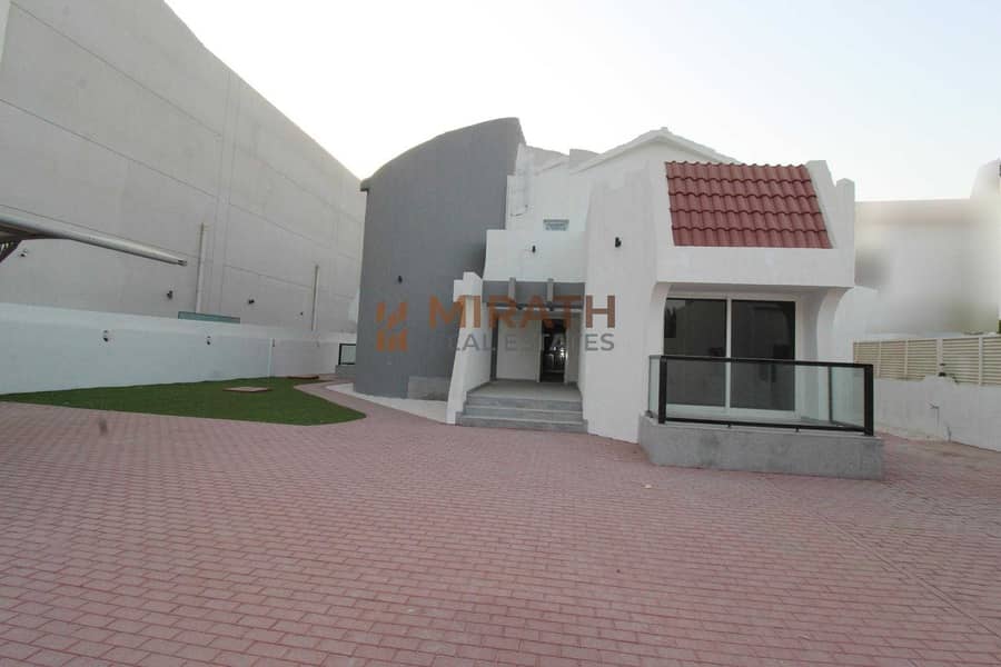 Stylish Independent Villa | Private Pool | Garden Stylish Independent Villa | Private Pool | Garden